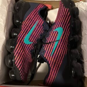 Magenta and Blue Nike Vapormax Flyknit (GS) size 6
